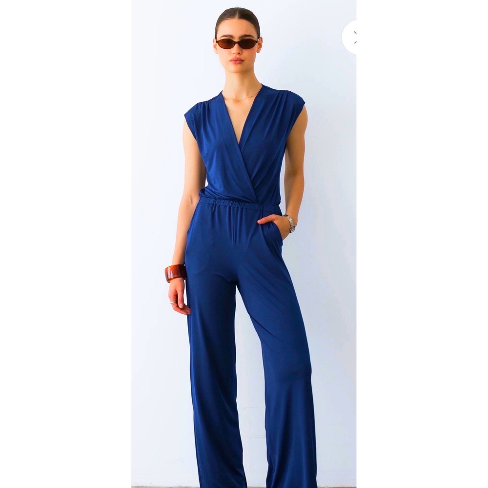 Women's Riley Radar Siver Grey JUMPSUIT - CLASSIC size‎ SM 31" inseam